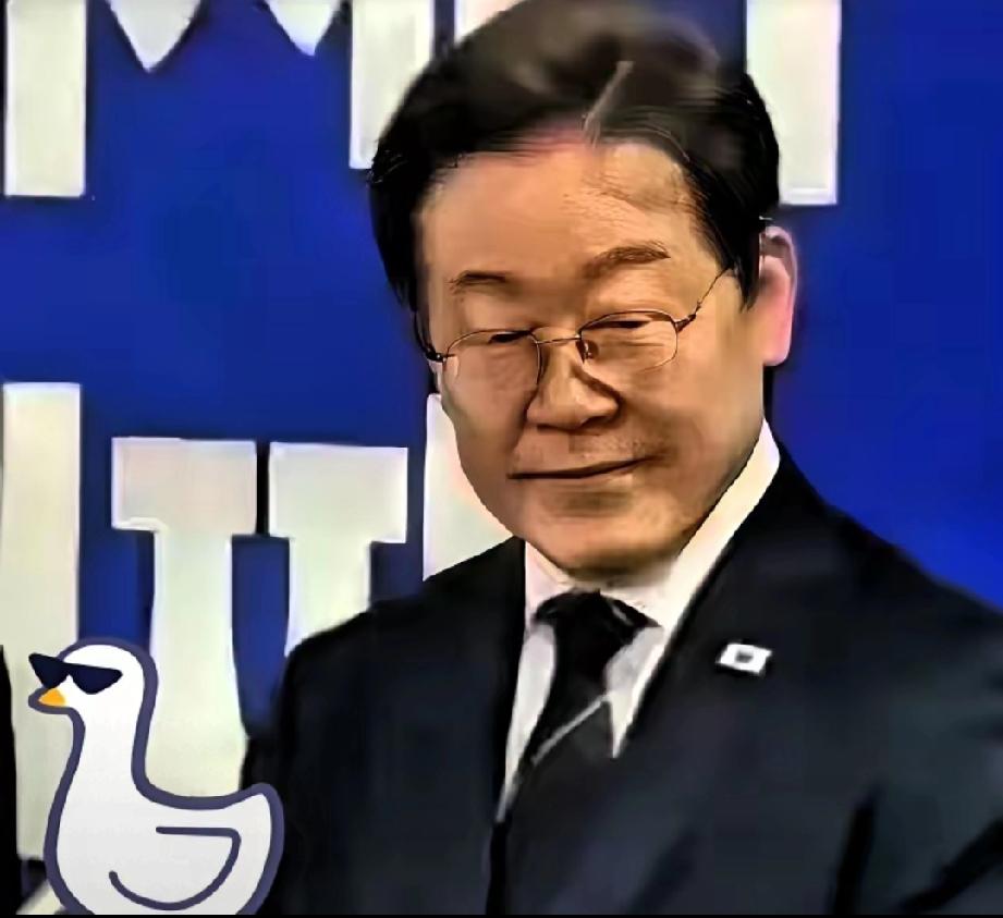 李在明这回是真把话说透了！台海问题关起门来是咱中国自己的事，他一句“感谢不干涉”