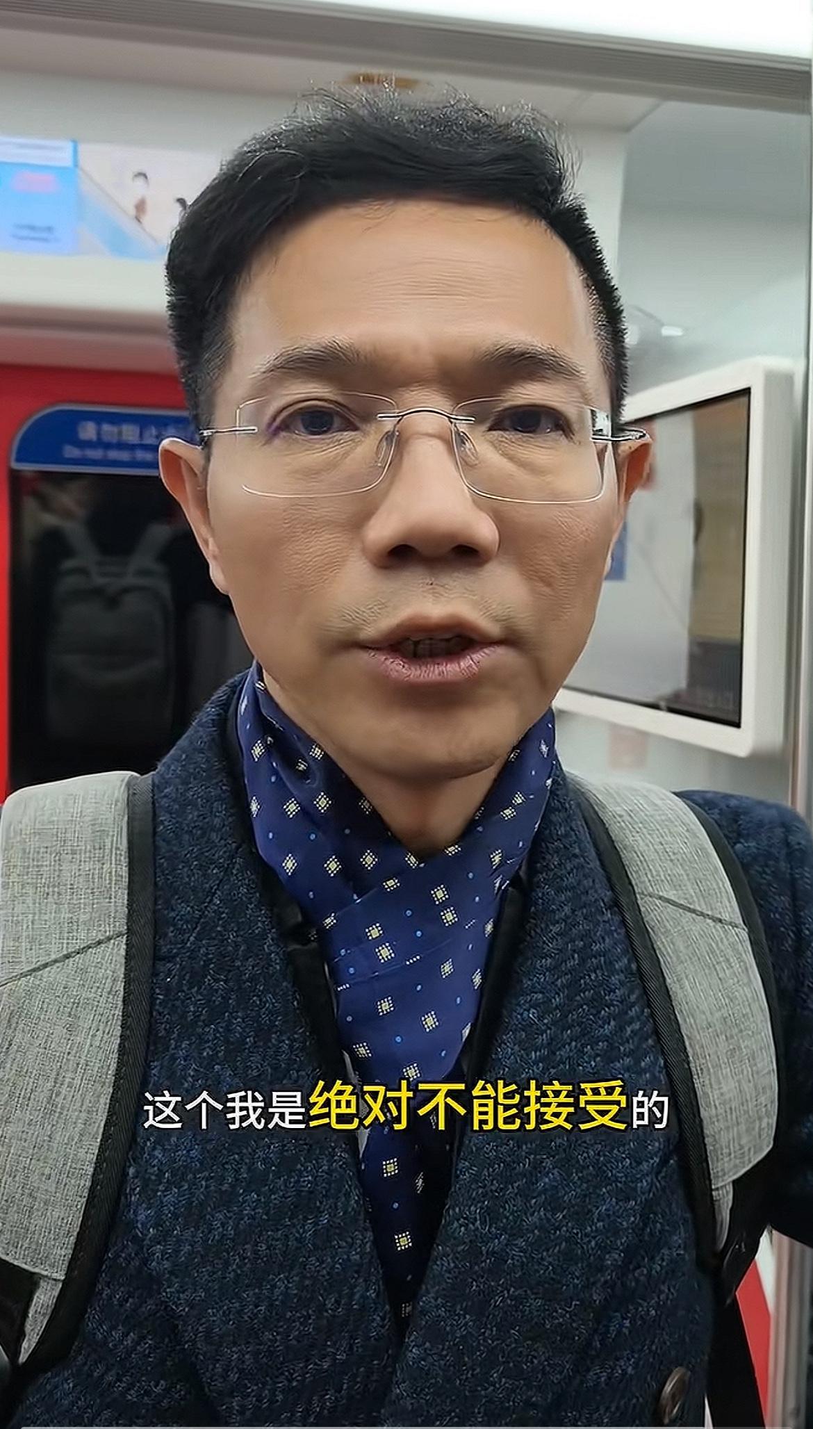 刚下飞机就接传票！李圣律师两头奔波为正义不眠不休太拼了！谁懂啊！李圣律师