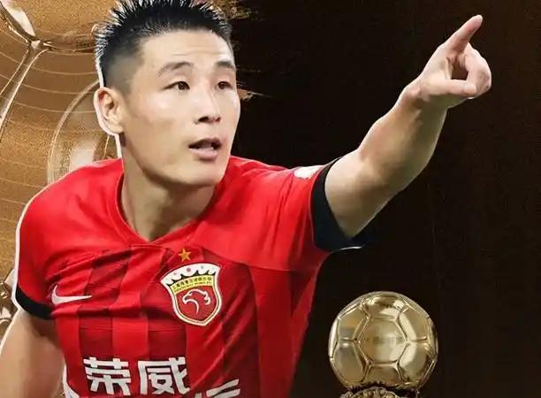 武磊身价暴跌到底点，曾经的“武球王”身价从150万欧暴跌到现在的50万欧，岁月不