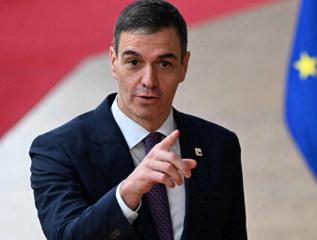 西班牙首相已经明确表示了，美国占领格陵兰岛只能让一个人高兴，那个人就是普京。 