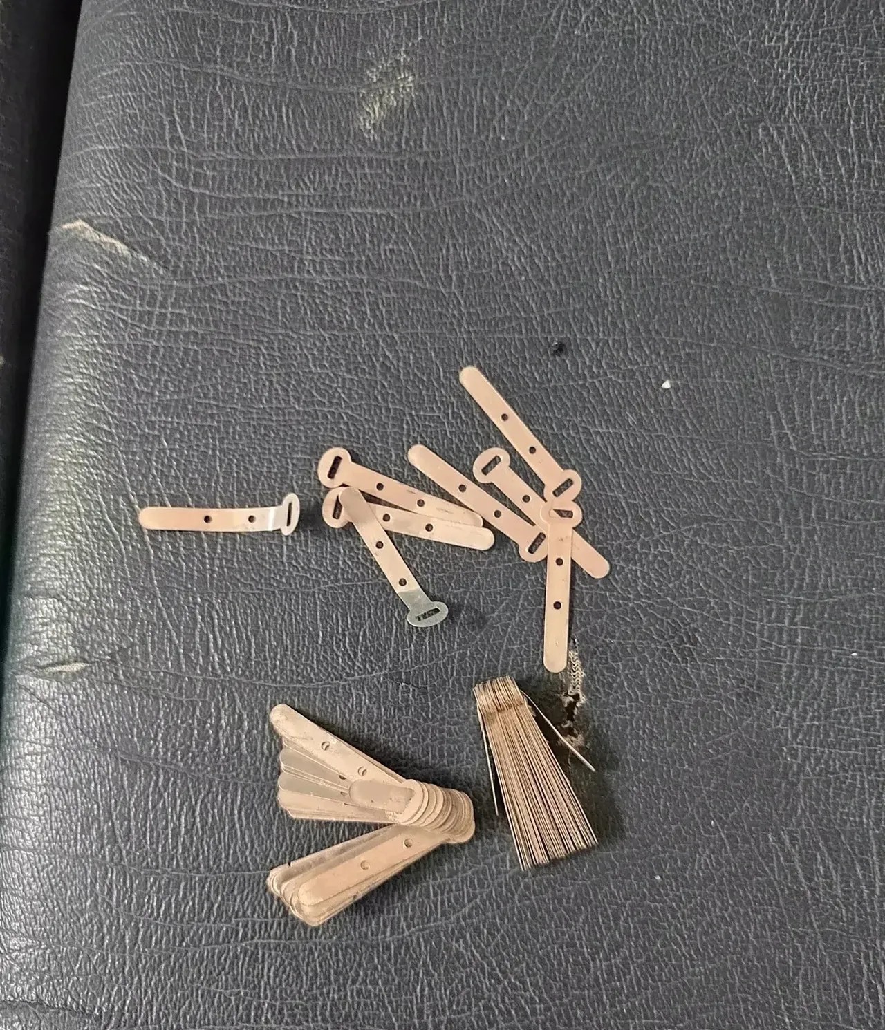 家里无意中发现的谁知道这个是干嘛用的？