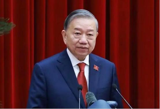 越南，已经主动从中国的经济巨舰上撤了！很多人只当是广西修了条河，却没意识到，越