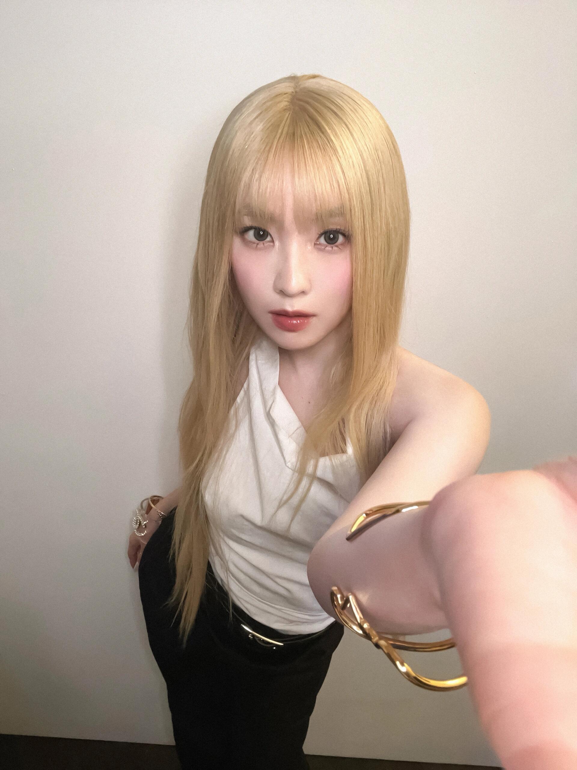 金发史册上最英俊的一笔（Irene🥂​​​