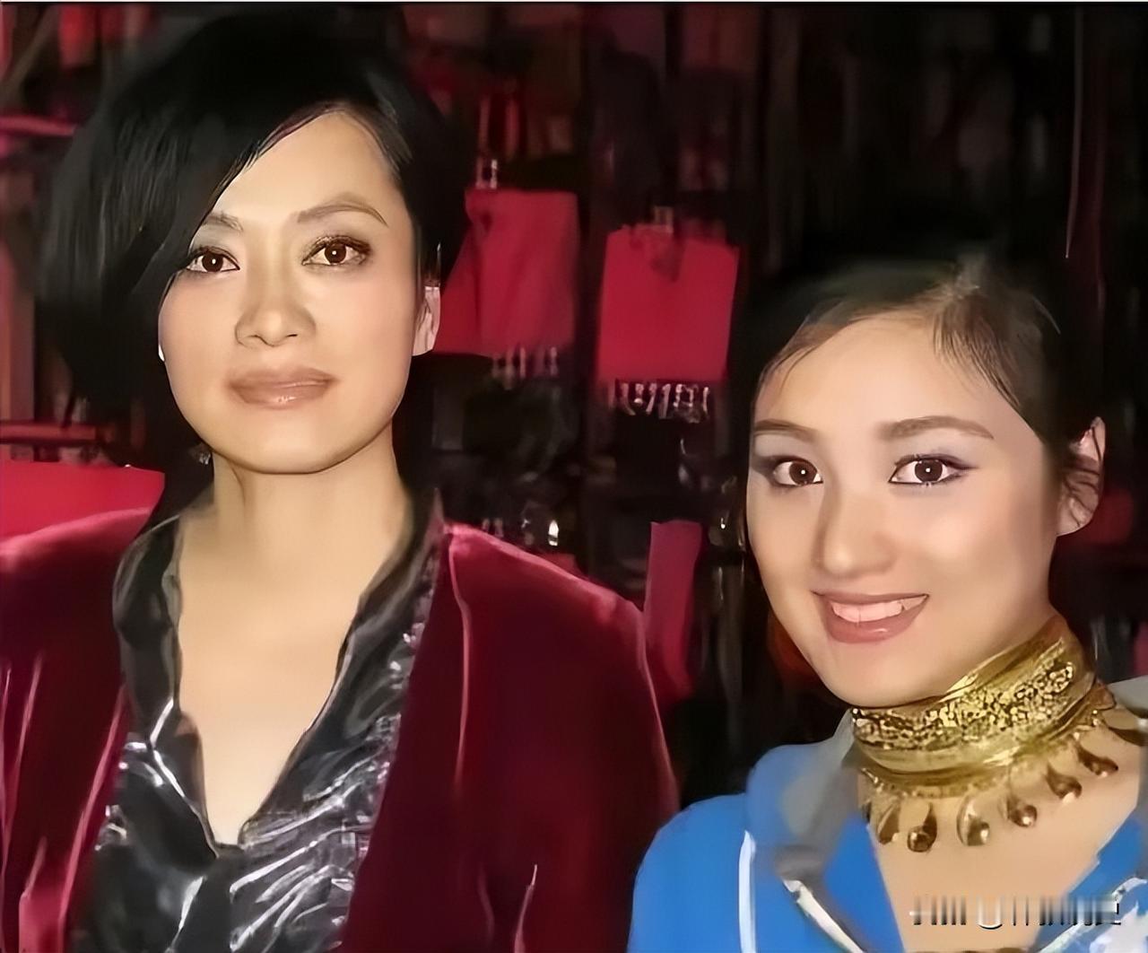 毛阿敏归于平凡的幸福。毛阿敏与女儿定居美国西雅图，日子简单朴素。买菜做饭、接送孩