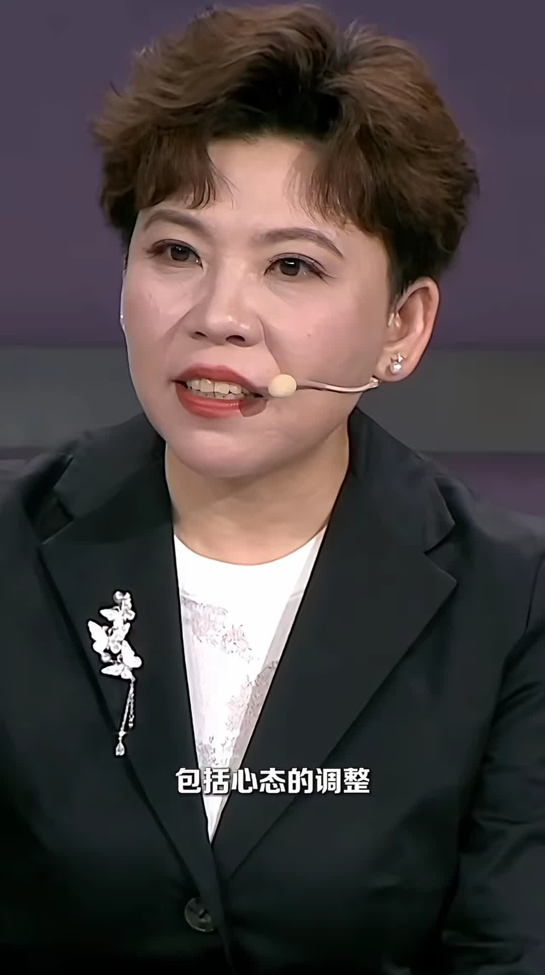 多名运动员为王楚钦发声！连邓亚萍都是哽咽评价时、可想这一路有多难！萍姐称赞王楚钦