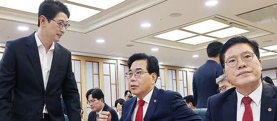韩国民力量党：若曹国获赦属实便是大错与国民共愤谴责7日针对媒体报道“前
