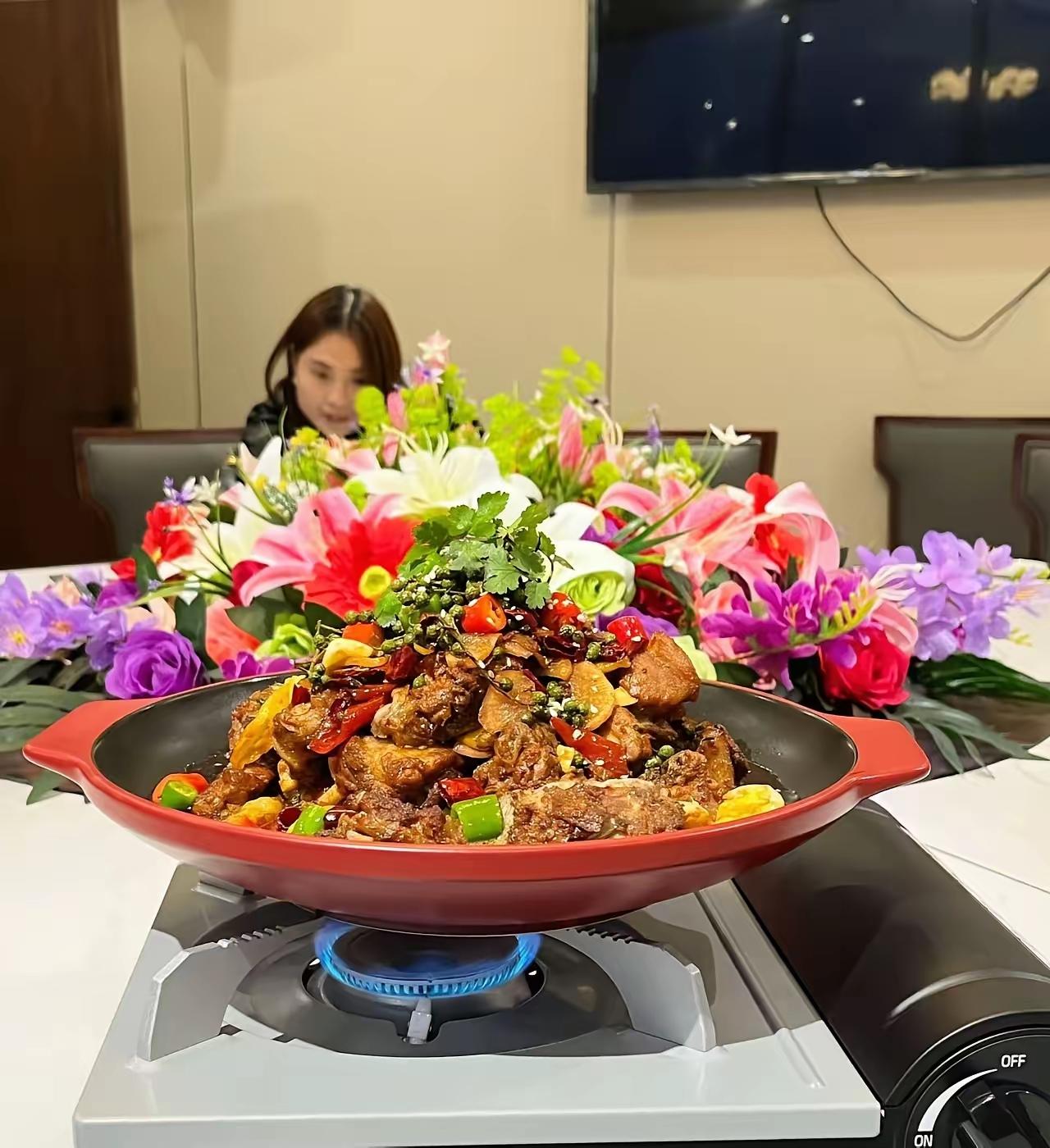 人啊千万别太折腾！我堂妹，35岁，在水利局上班，嫌老公没本事，天天吵天天闹，最后