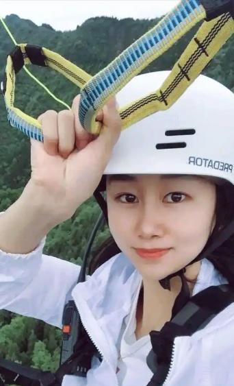 一个妙龄女子的尸体，6天后才被发现，发现时大部分身体都已经腐烂不堪，但还算完整，