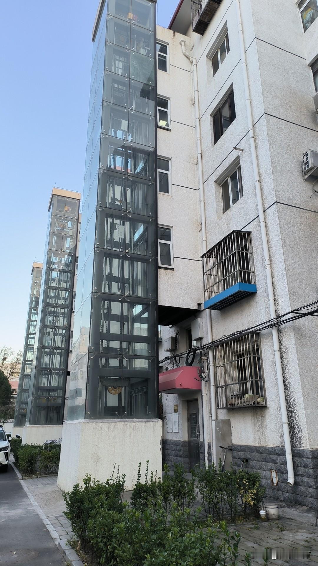 首付500万[赞]，厉害。我儿子留学回来，工作了一年多，拿到北京户口，不想当房