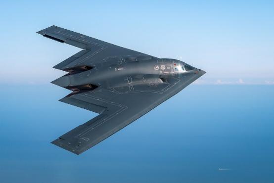 美籍华人直言：美国B2炸伊朗后，中国人彻底失去了信心！  最近有个说法在一些