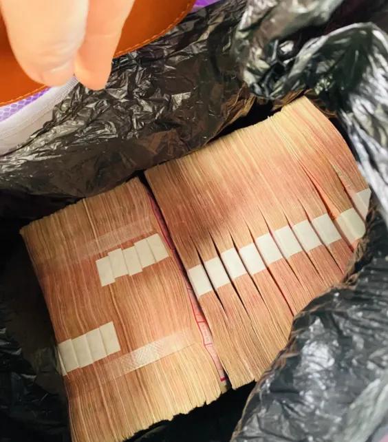 你说，普通人存20万，咋就这么难？我刷到一条热帖，存款20万，已是全国前两成