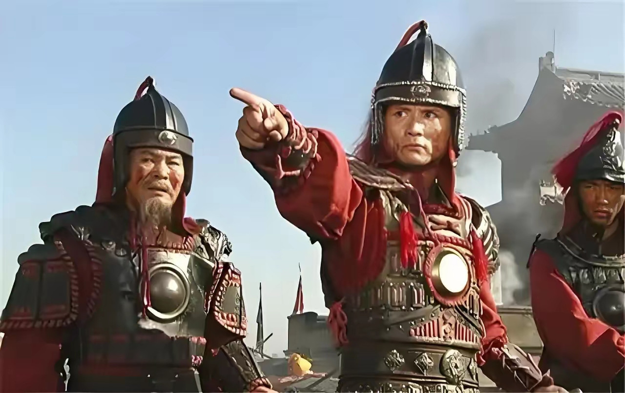 假如你是后期蓝玉，想活命，你会怎么办？策略一：打完仗不回去，就在漠北那耗着，你来打我就打，不打就占山