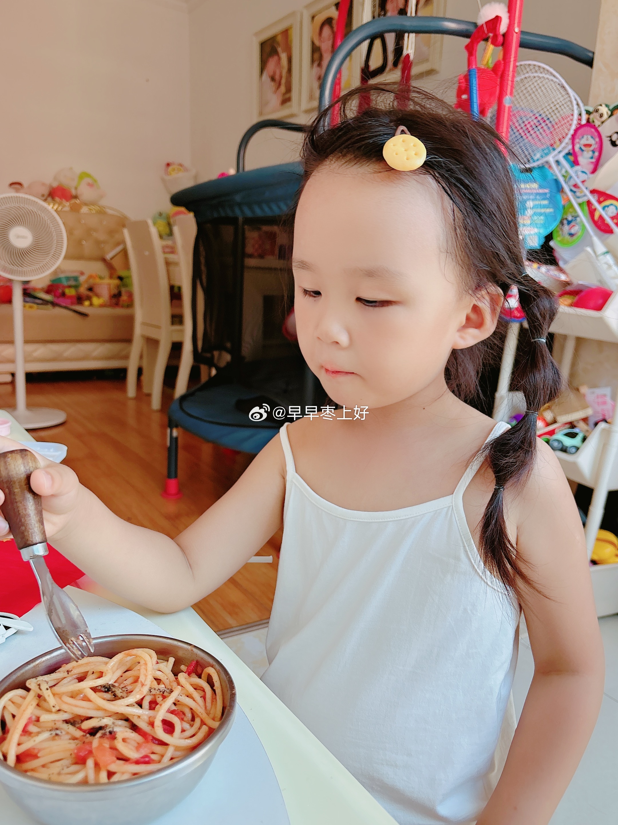 𝗣𝗹𝗼𝗴‣今日份的开心💟🥣晚饭是小朋友想吃的番茄意面🍝‼️没