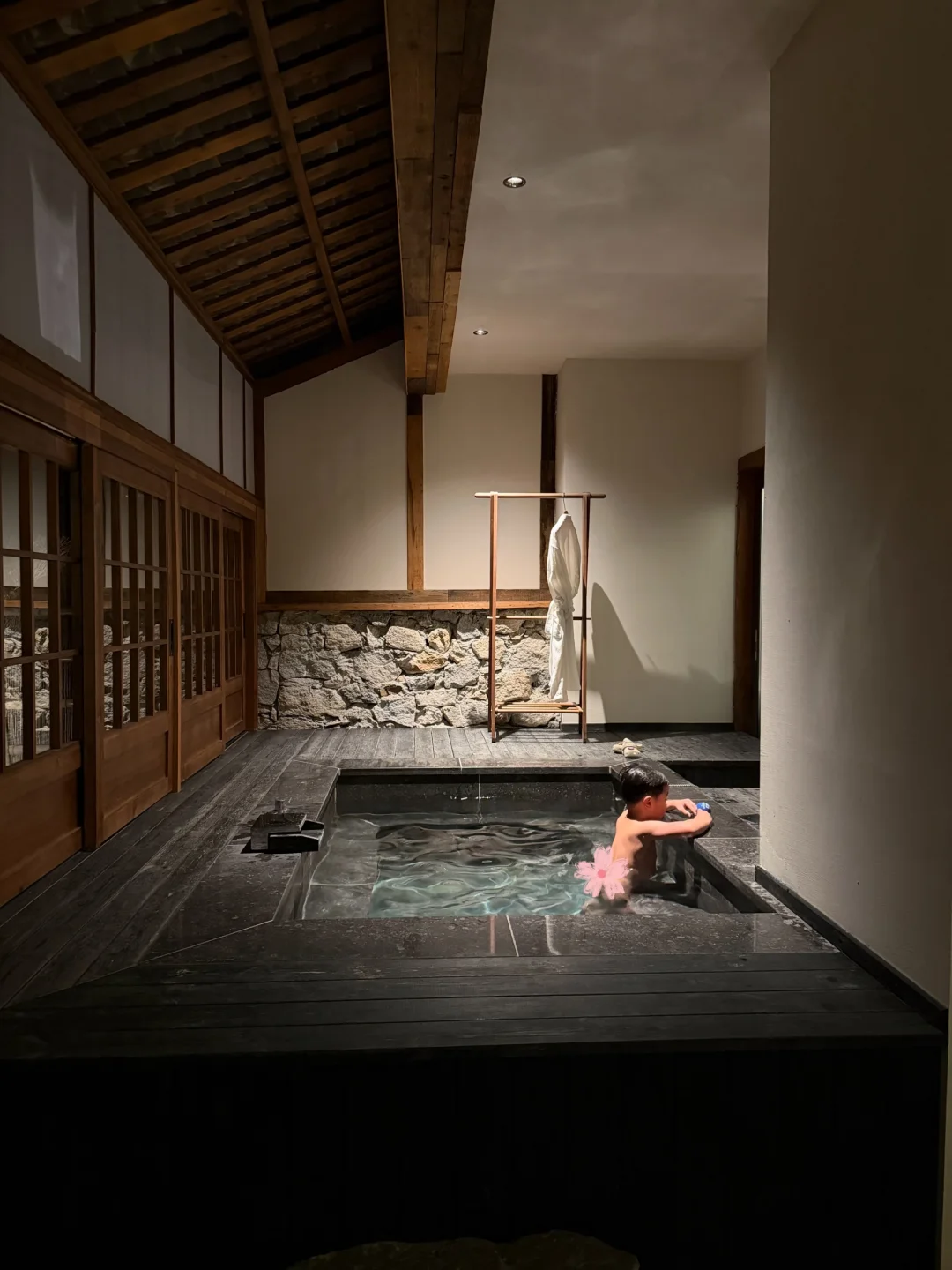 3天2晚，海螺沟住的两家私汤民宿♨️