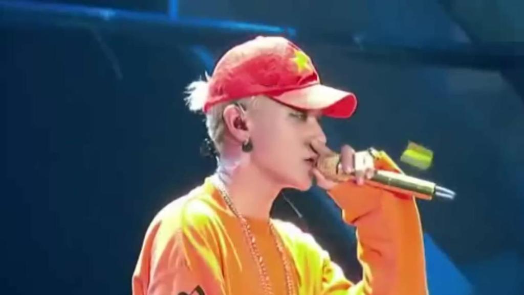 黄子韬yesterday简谱_小星星简谱(2)