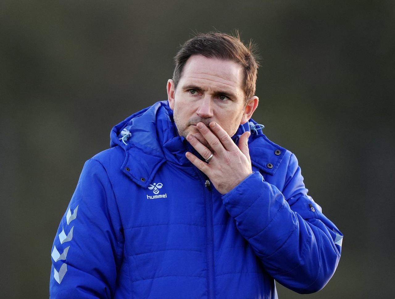 【兰帕德花小钱办大事】英冠半程战罢，兰帕德率领的考文垂在积分榜遥遥领先（见图2）