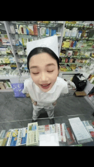 太搞笑了🤭药店主理人遇到一个大客户。这哥们开口就要地黄丸100盒、肾宝片1