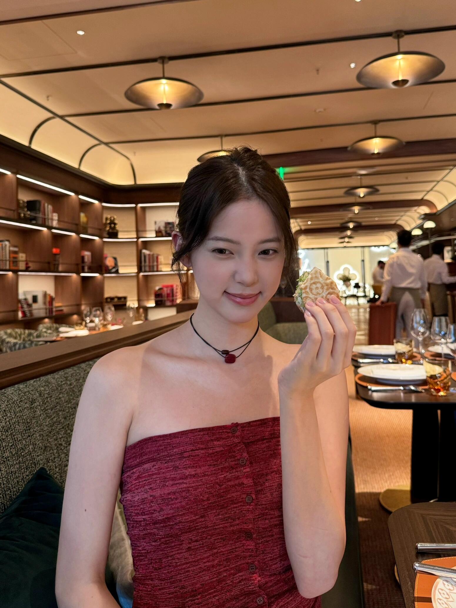 欧阳娜娜🍄欧阳娜娜小红书更新Nabi生活边角料🪧🍰´͈ᵕ