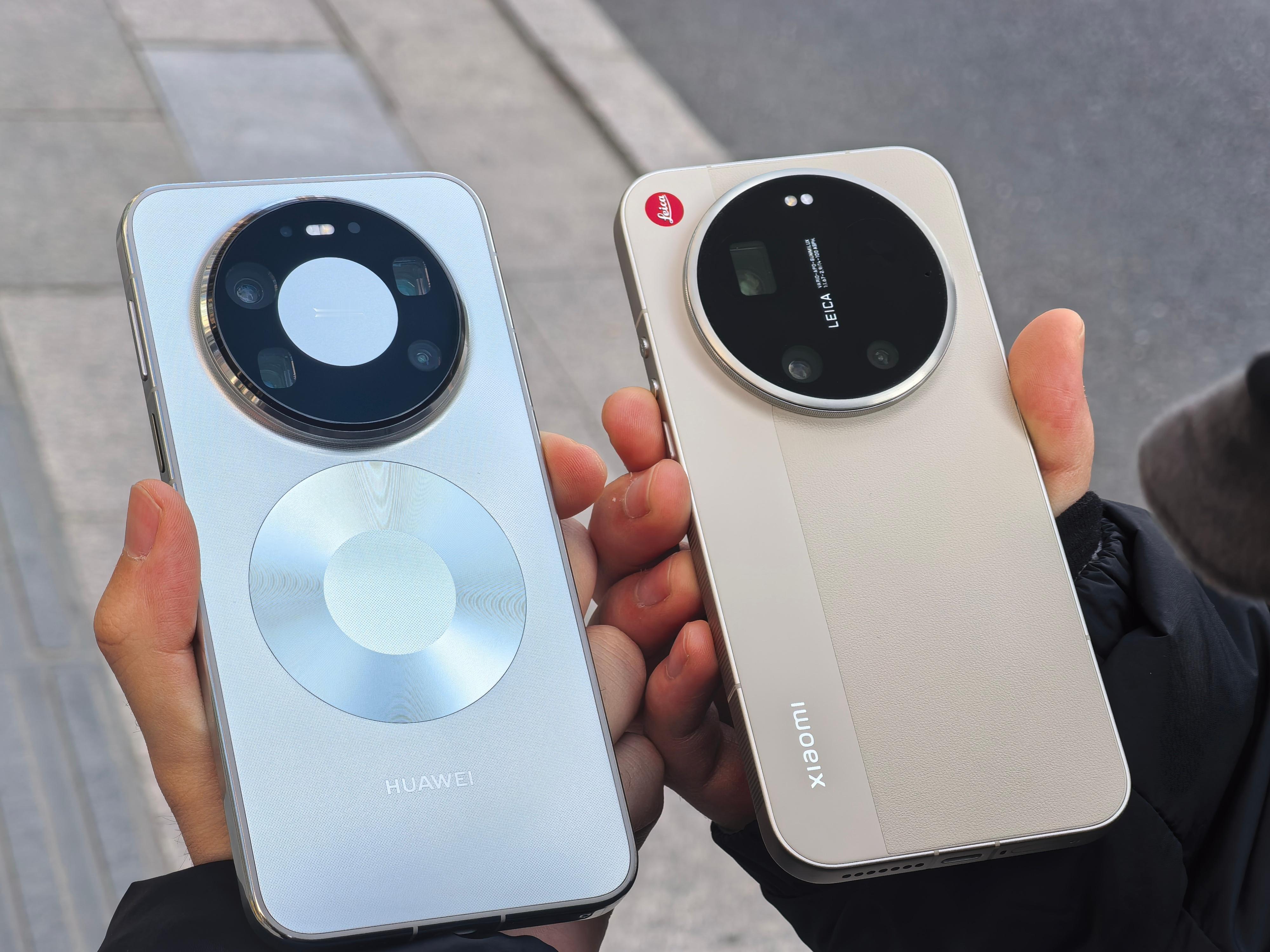 手持这俩旗舰，当主力机用的话，你更想哪款。Mate80ProMax17Ultr