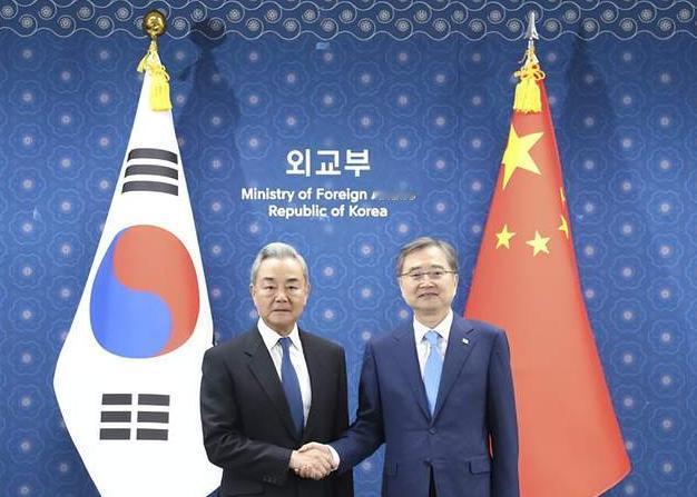 王毅访韩不到24小时，扭头韩国就宣布：拟对中国征收反倾销税？8月19日，王