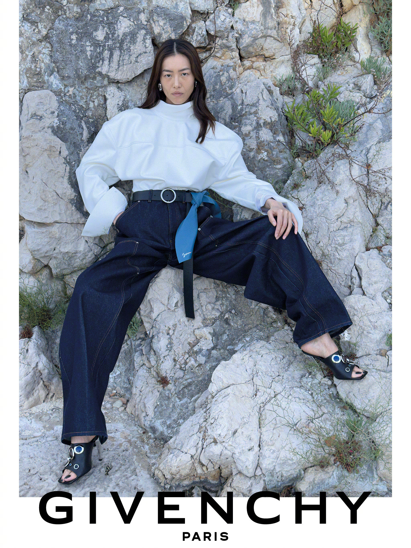 GIVENCHY2026秋冬广告大片——-女性力量的多面表达。摄影师Juer