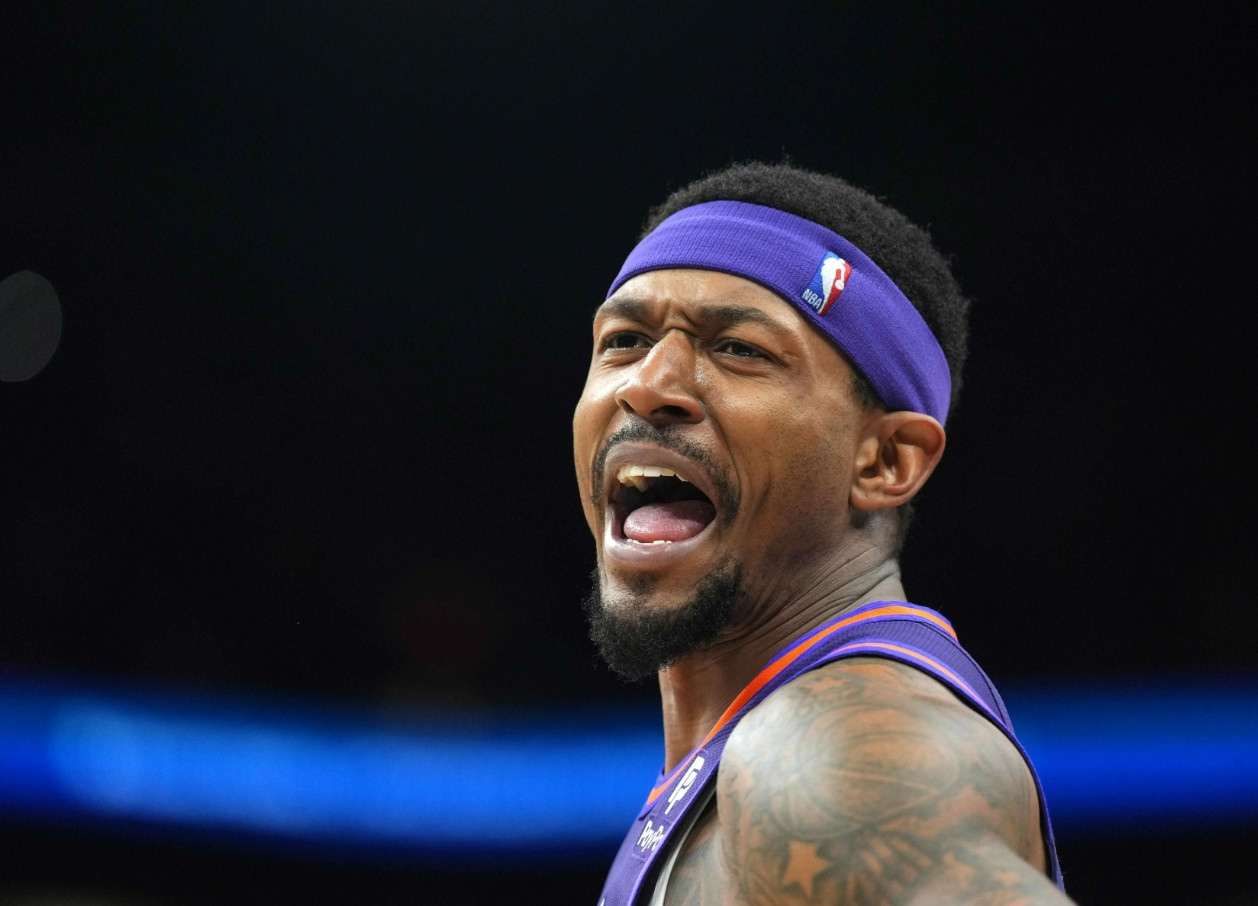 近日，NBA名宿皮尔斯在《SPEAK》节目中谈到了比尔。皮尔斯表示：“如果比尔
