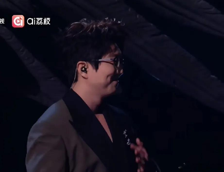 一觉醒来，毛不易也是操碎了心。没想到该翻车的还是翻车了，果然人还是不能太心急，即