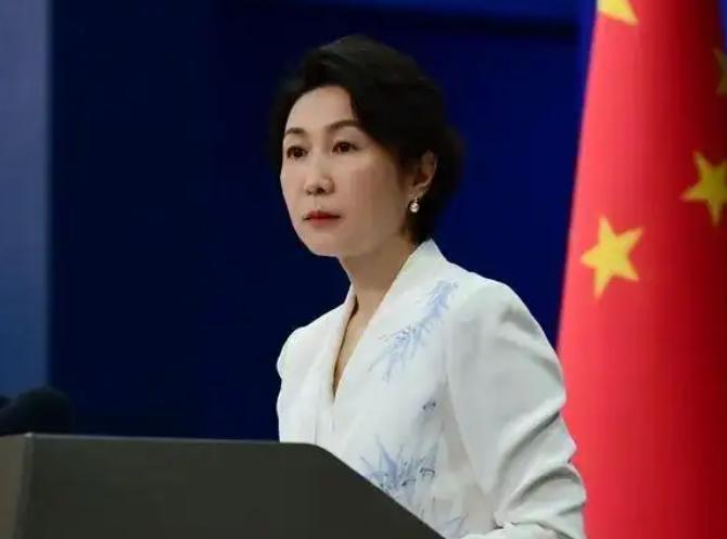 难怪胡塞武装放行油轮，中方直接派人出手了，白宫这下傻眼了！ 据路透社7月28