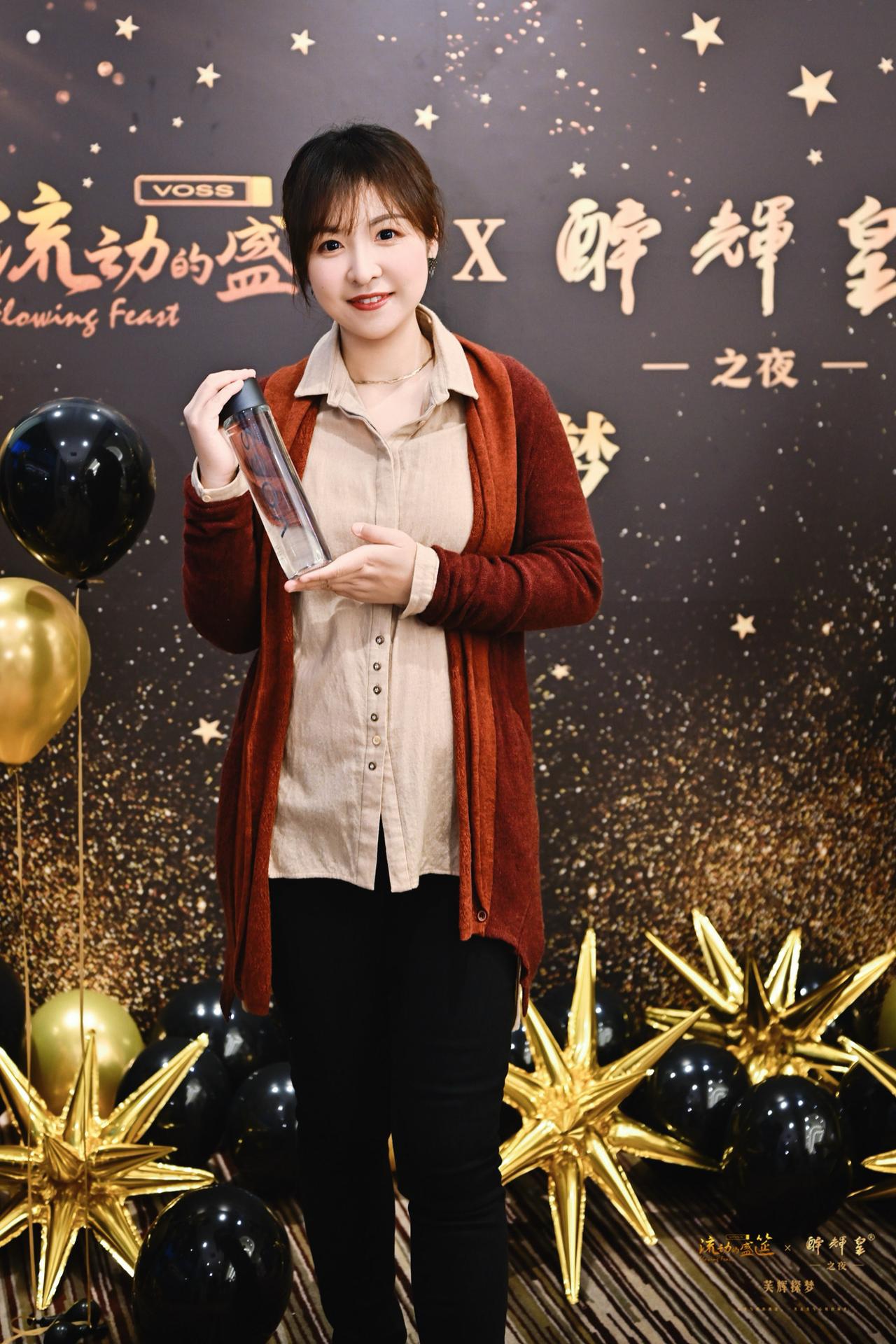 人均128元，在亚洲第一高楼里吃宁波菜？要不是亲眼看到，我也不敢信。醉