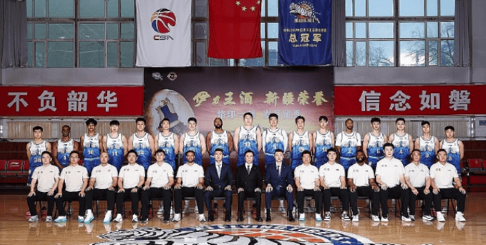 李炎哲社媒分享新赛季定妆照: 新赛季开始, 我准备好咯