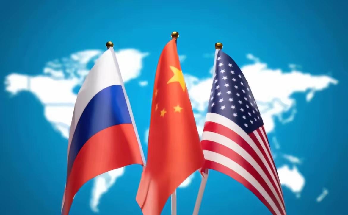 只要中国不动,美国就不敢和俄罗斯直接开战,同样,只要俄罗斯不动,美国也不敢轻易和