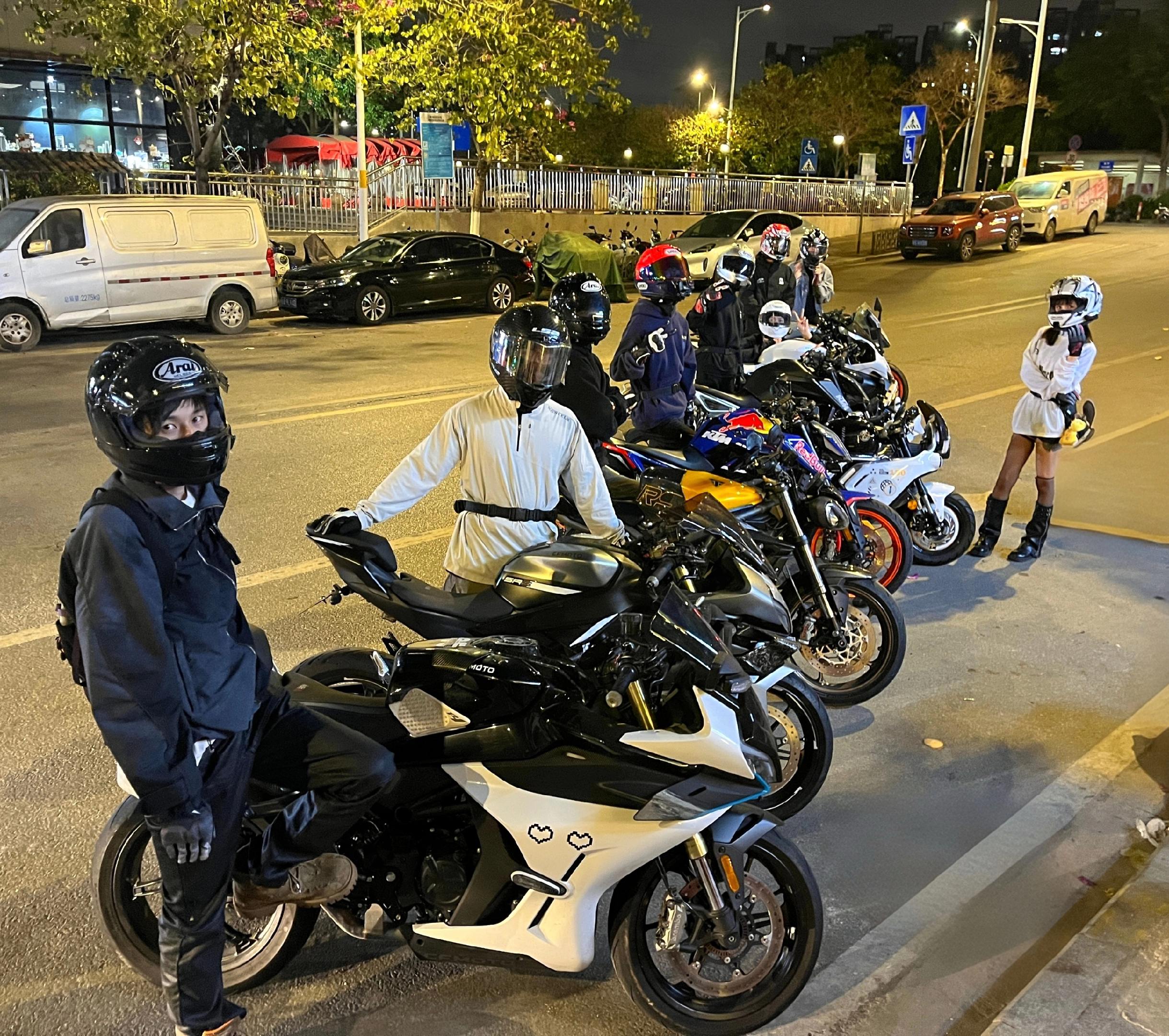 话不多说 出车