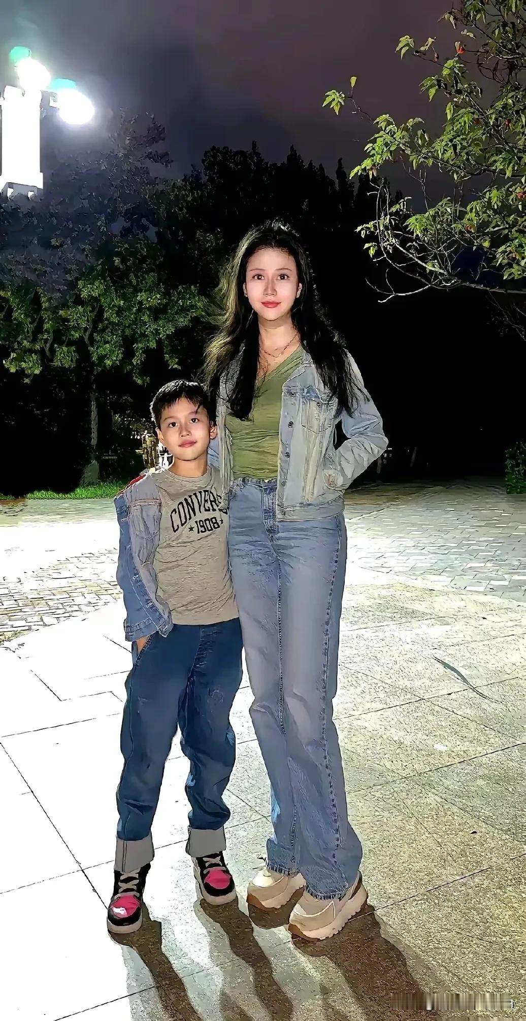 刷到一个征婚，直接给我看愣了刷到一个征婚，直接给我看愣了。一个女的，带着