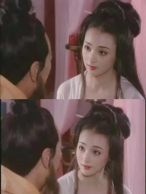 公元前490年，西施被进献给吴国。吴王夫差见到她的惊世美貌，当晚即安排她侍寝。次