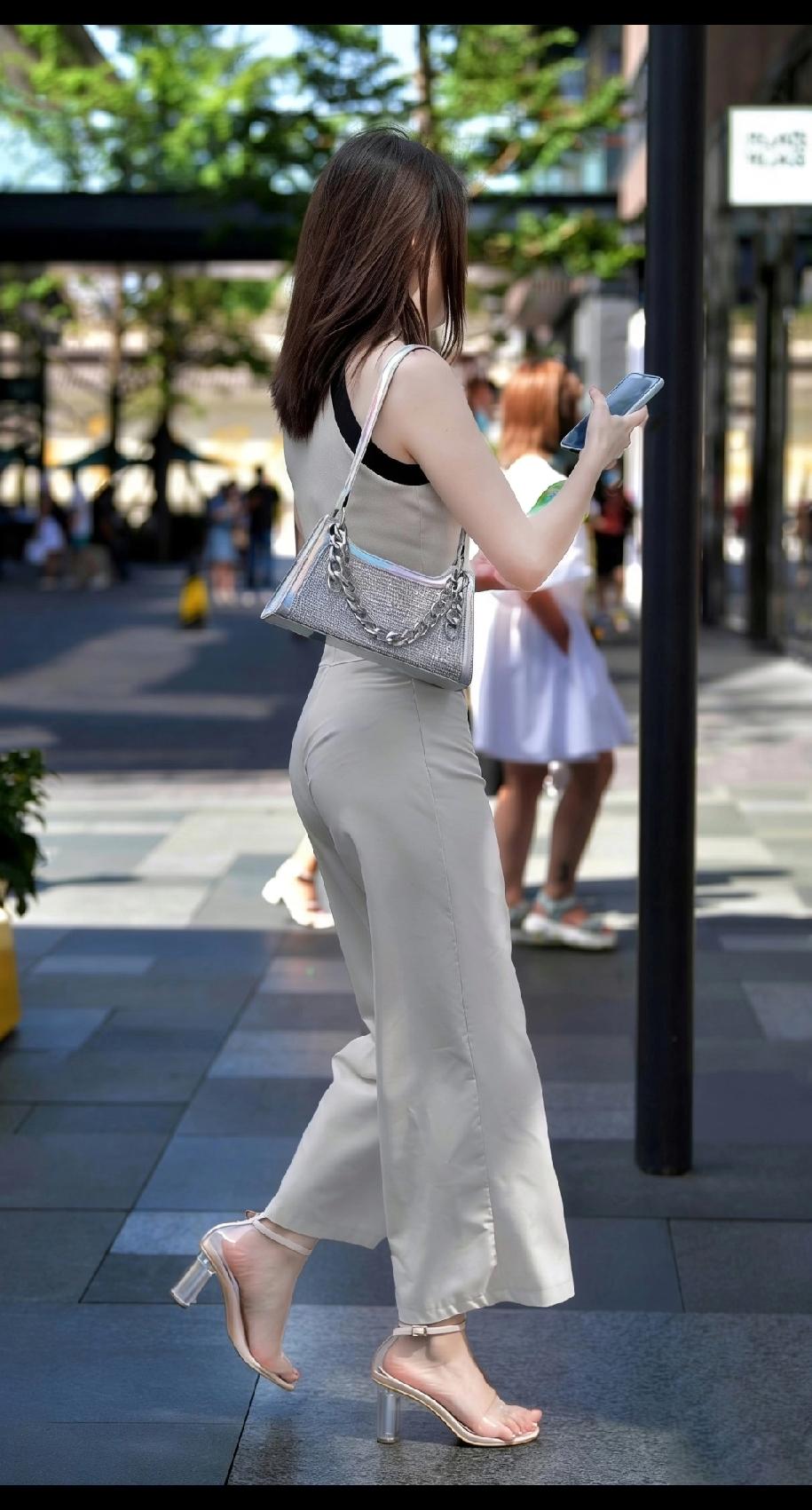 女人怎样穿搭，更有高级感