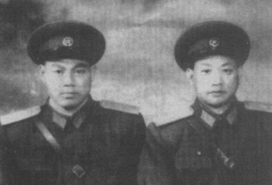 1953年，志愿军庆功会上，团政委向守义和老乡团长聊家世，聊着聊着，政委大吃一惊