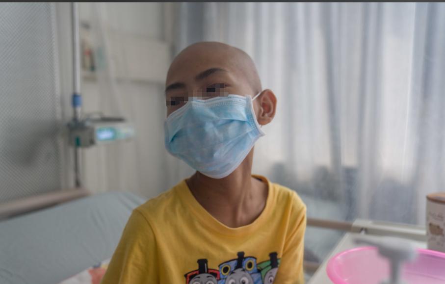 提到孩子流鼻血，很多家长第一反应是“上火了”，多喝水、捏捏鼻子就过去了。可2