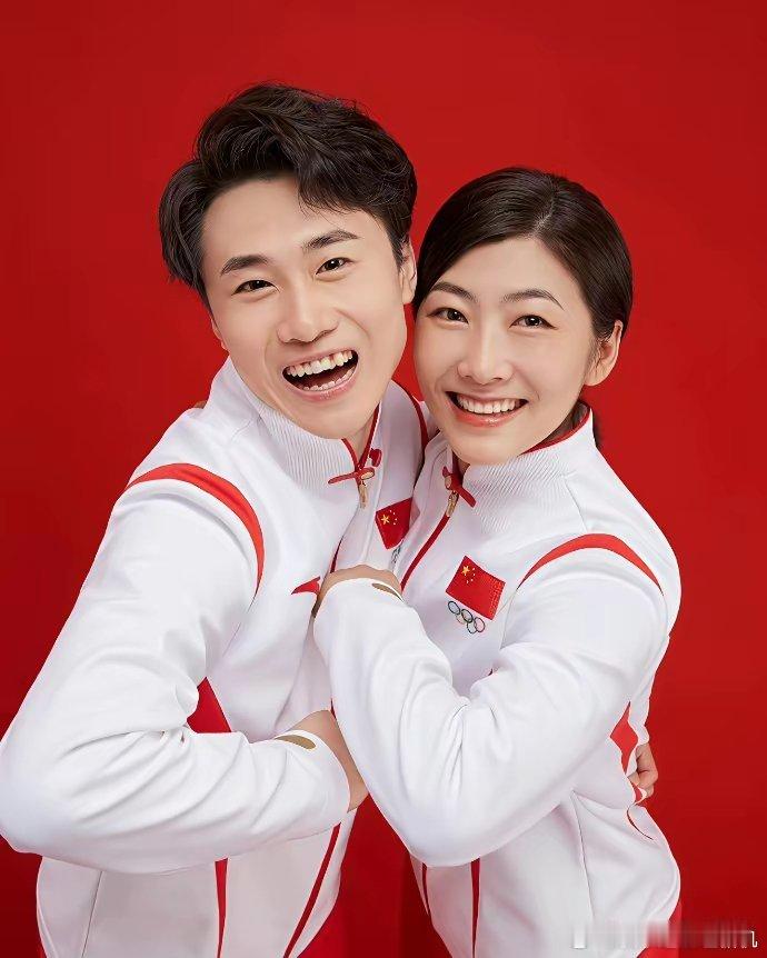 徐梦桃拿下女子自由滑雪冠军后，不少媒体翻出了她2022年和鲁豫的一段访谈，她当时