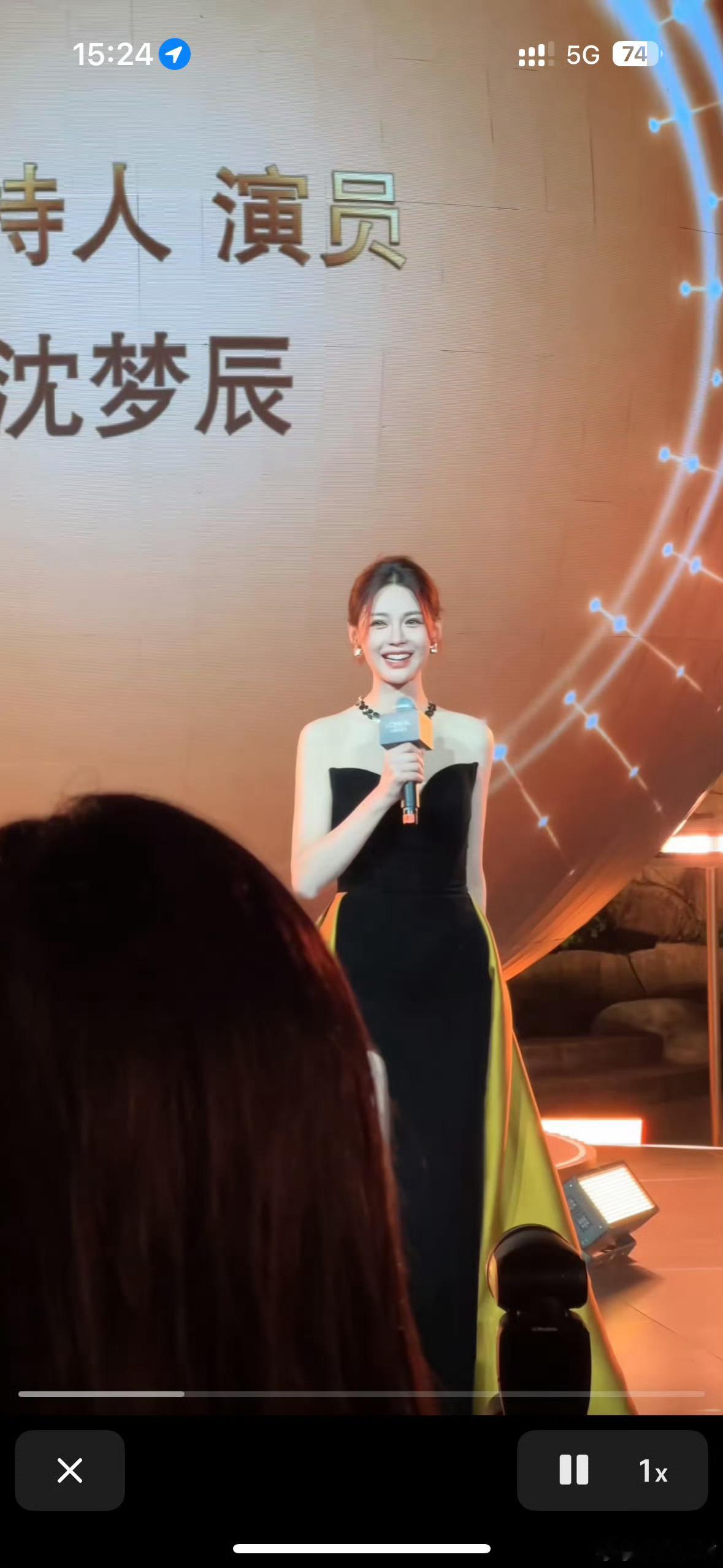 Angelababy居然已经成了美的代名词了吗确实很美呀但是我觉得没有必要这么