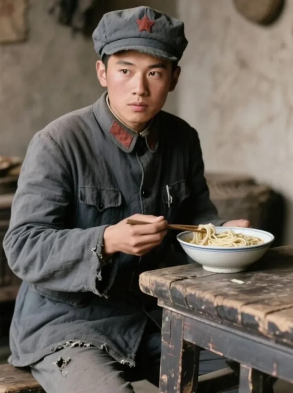 1937年，一老乡给西路军电台台长耿锡祥做了一碗面条。耿锡祥狼吞虎咽时无意中一抬
