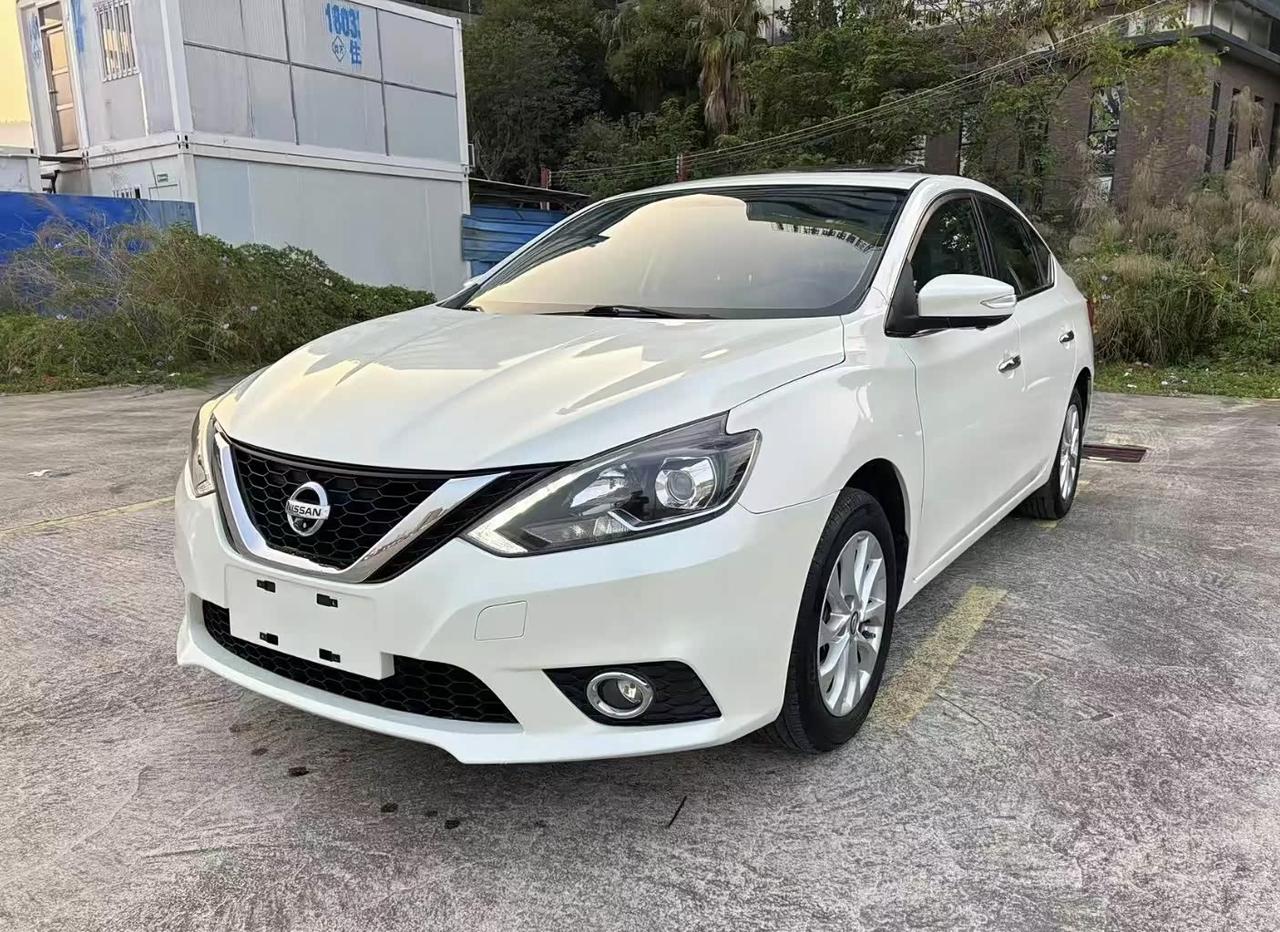 销量惊掉下巴，日产轩逸，11月卖了38434辆，排名燃油车销量第一位。过去这