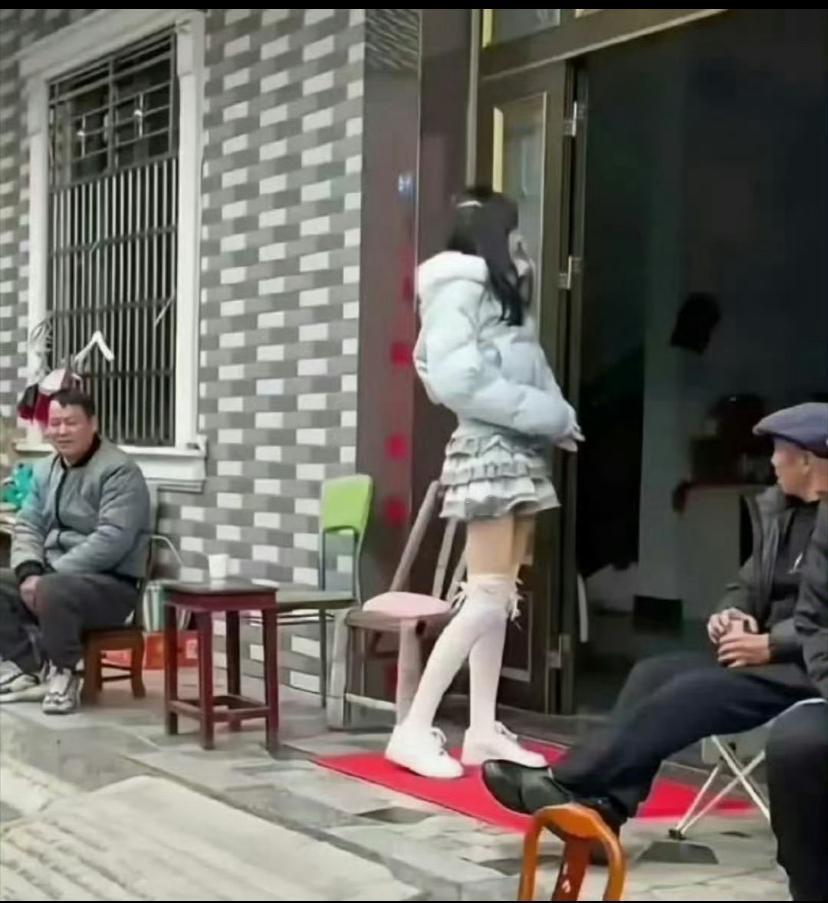 早放假的人已经回家准备过年了，真羡慕！