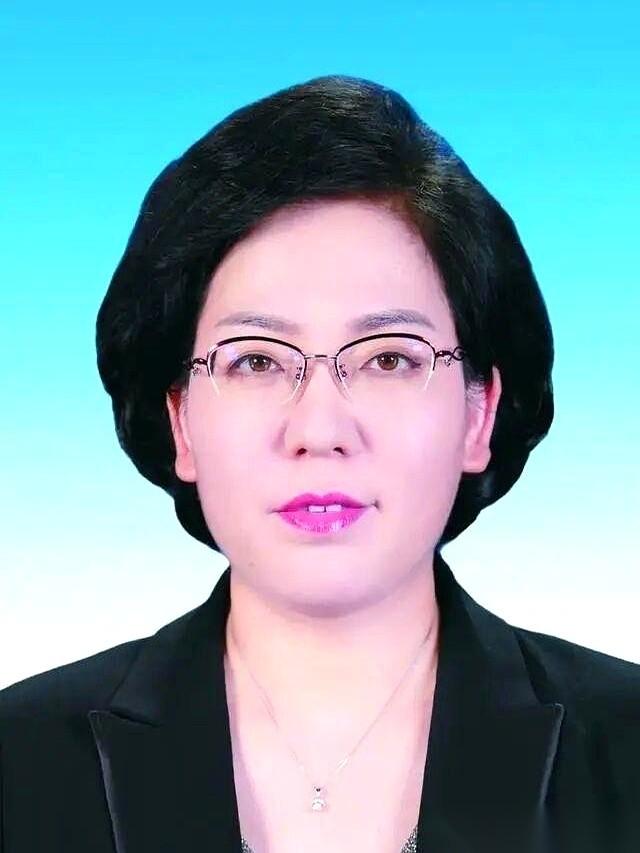 咱庄里的东西，现在直接能从秦皇岛下海了。这事儿你知道他们管叫啥不？“美女接力