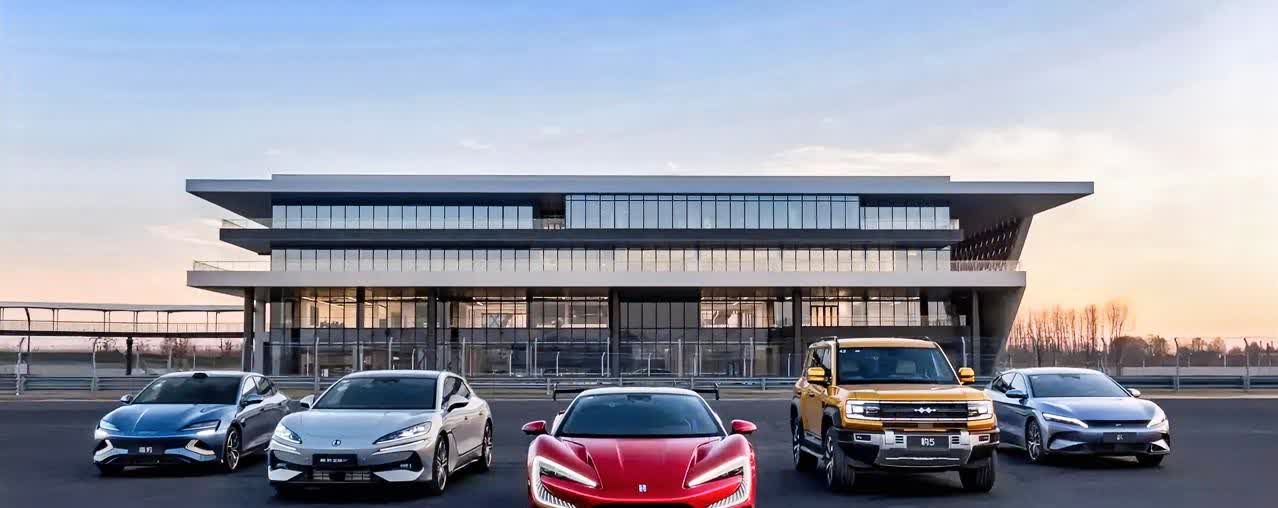 买比亚迪，车型怎么选？相信我没错的！10万内代步可选海鸥智驾版，预算稍高选元