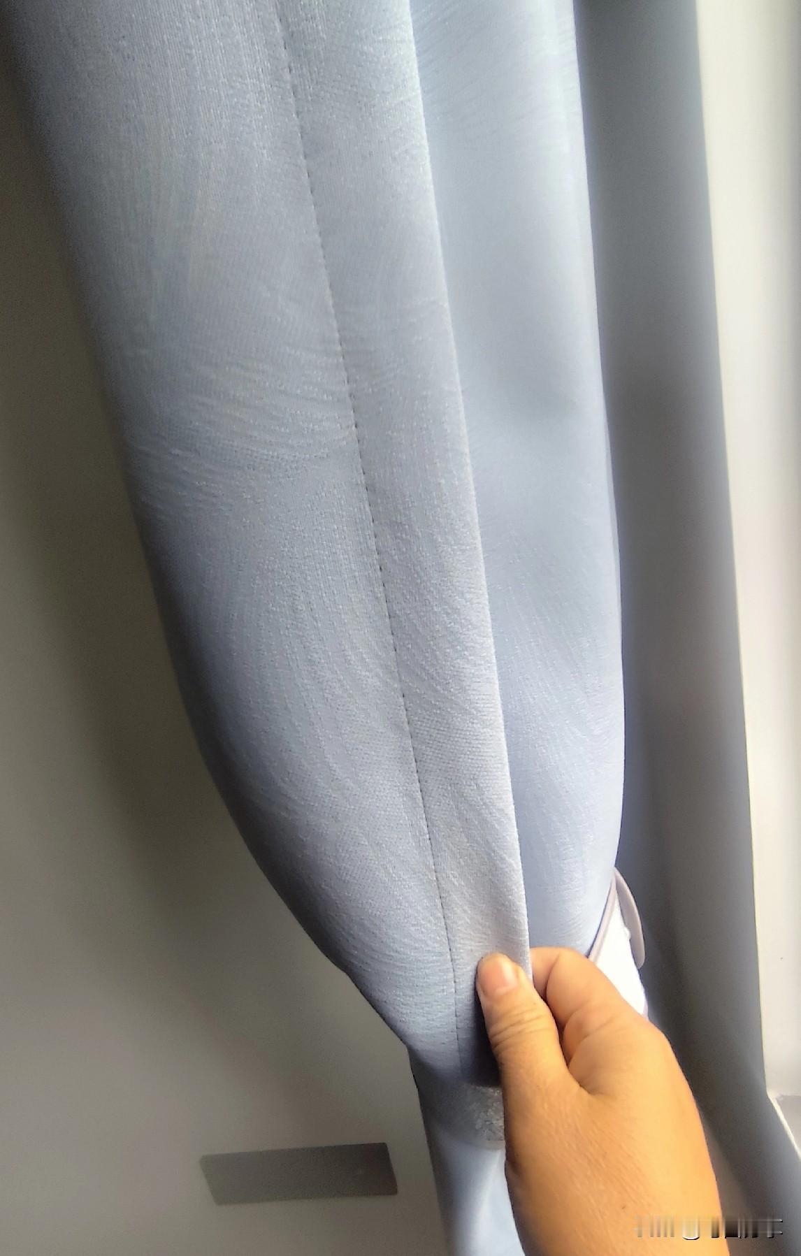 想抄作业了！农村自建房地板是浅灰色的，门也是浅灰色的，配什么颜色的窗帘好看