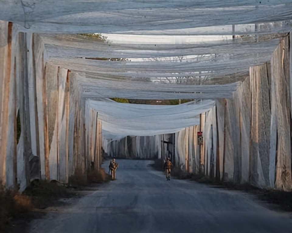 欧洲多国紧急往乌克兰送旧渔网法国、瑞典和丹麦的渔民以前用完渔网就会废弃，因为