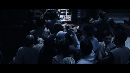 狂野时代第二篇章听觉预告狂野时代新海报好像将大家带入到另外的一个世界，特别是易