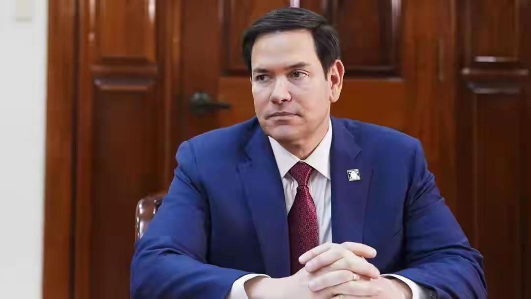 中方“已读不回”，高市心态急转弯，中企太平洋建机场：特殊用途藏大国格局？日本