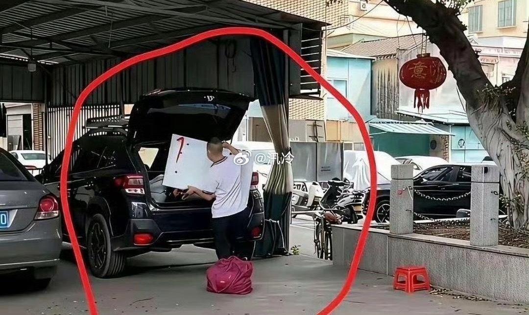 揭秘骗子上班时和骗子下班时