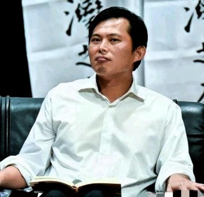 黄国昌终于碰了一鼻子灰，选择如此敏感时期，跑到日本去作秀造势，刷存在感，把到高市